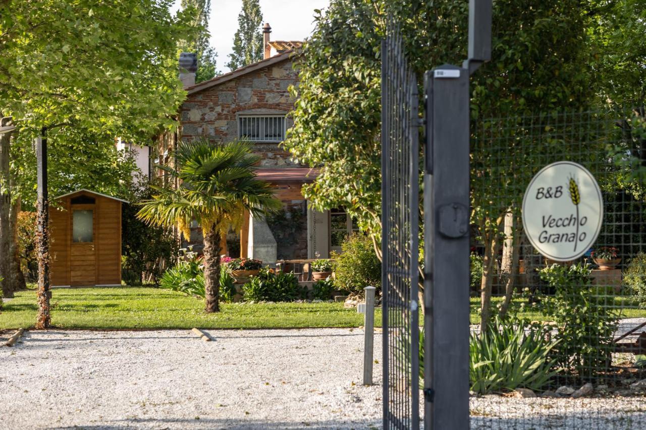 Vecchio Granaio Panzió Pisa Kültér fotó