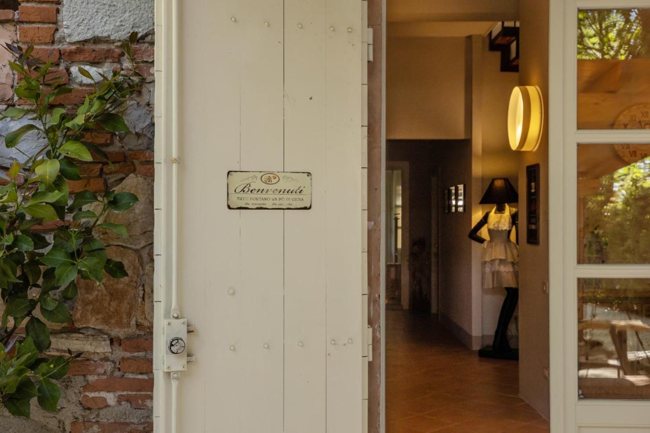 Vecchio Granaio Panzió Pisa Kültér fotó